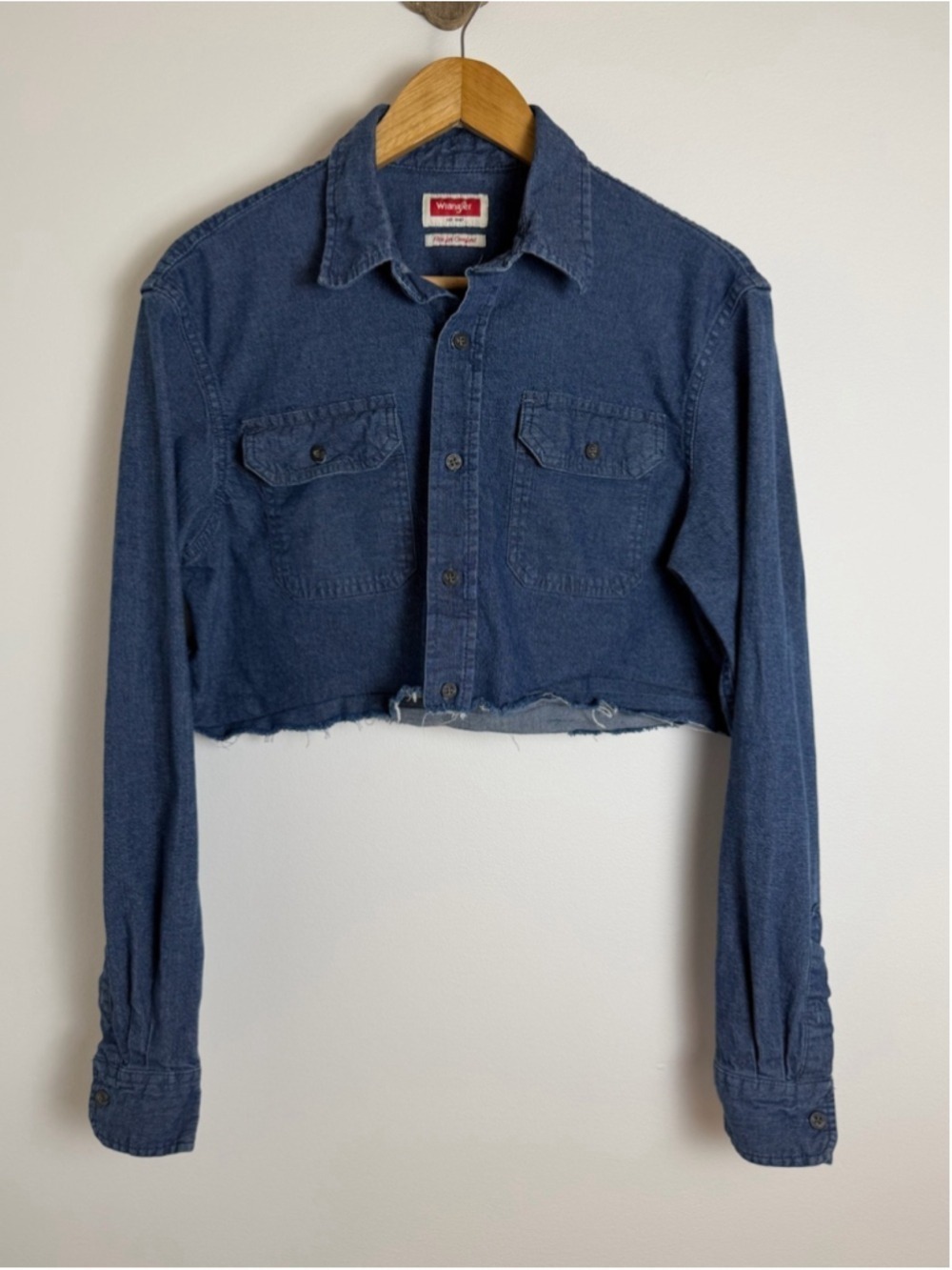Wrangler Cropped Denim Shirt Blue Raw Hem Western Grunge Top